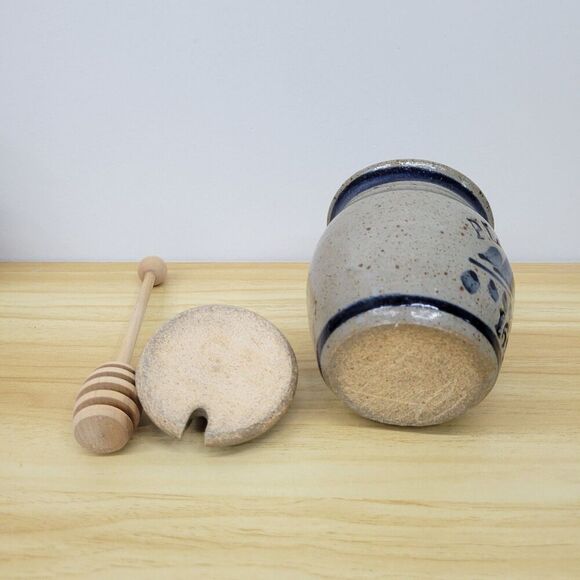 Plimoth 1620 Stoneware Honey Pot with Lid and Dipper – Historic Reproduction - Picture 8 of 12